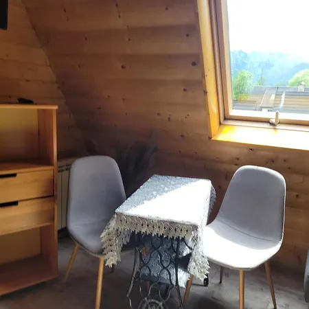 Quarto em Acomodações Particulares Wynajem Pokoi Krystyna Mróz *