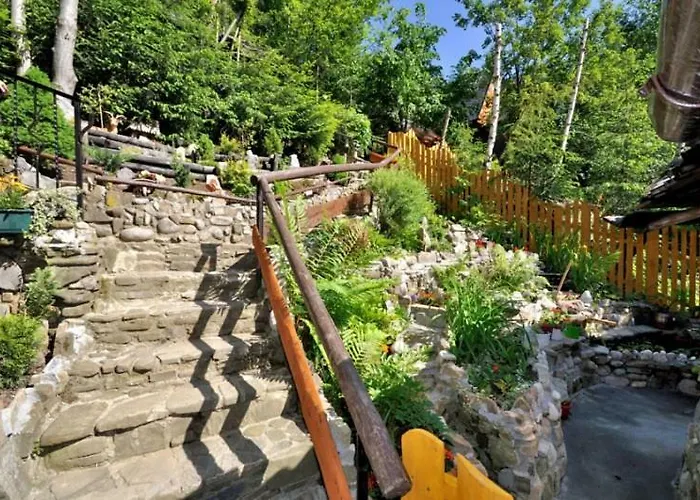 Wynajem Pokoi Krystyna Mroz ホームステイ *