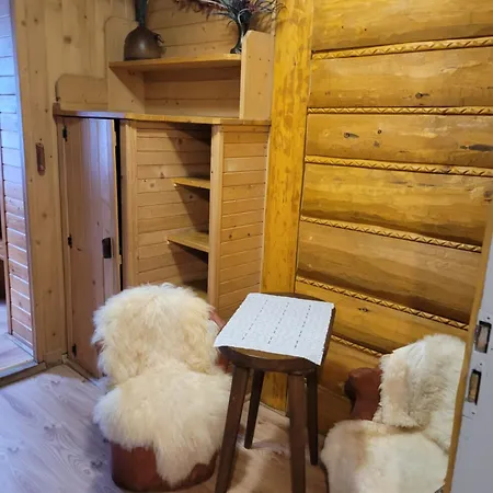 Wynajem Pokoi Krystyna Mroz 홈스테이