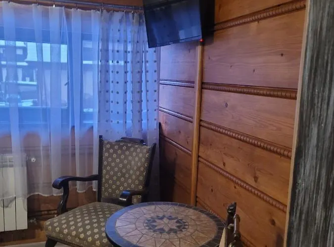 Wynajem Pokoi Krystyna Mroz 홈스테이